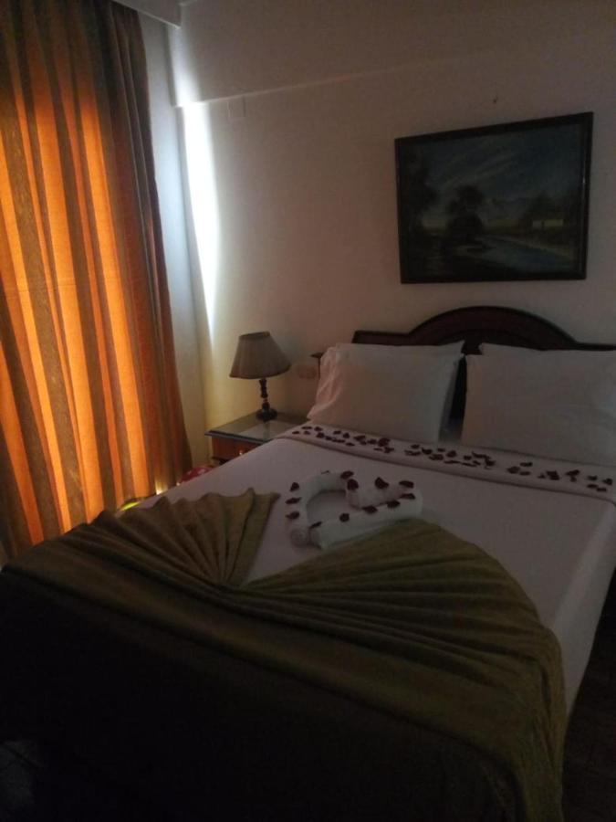 Kaoud Sporting Hotel アレクサンドリア エクステリア 写真