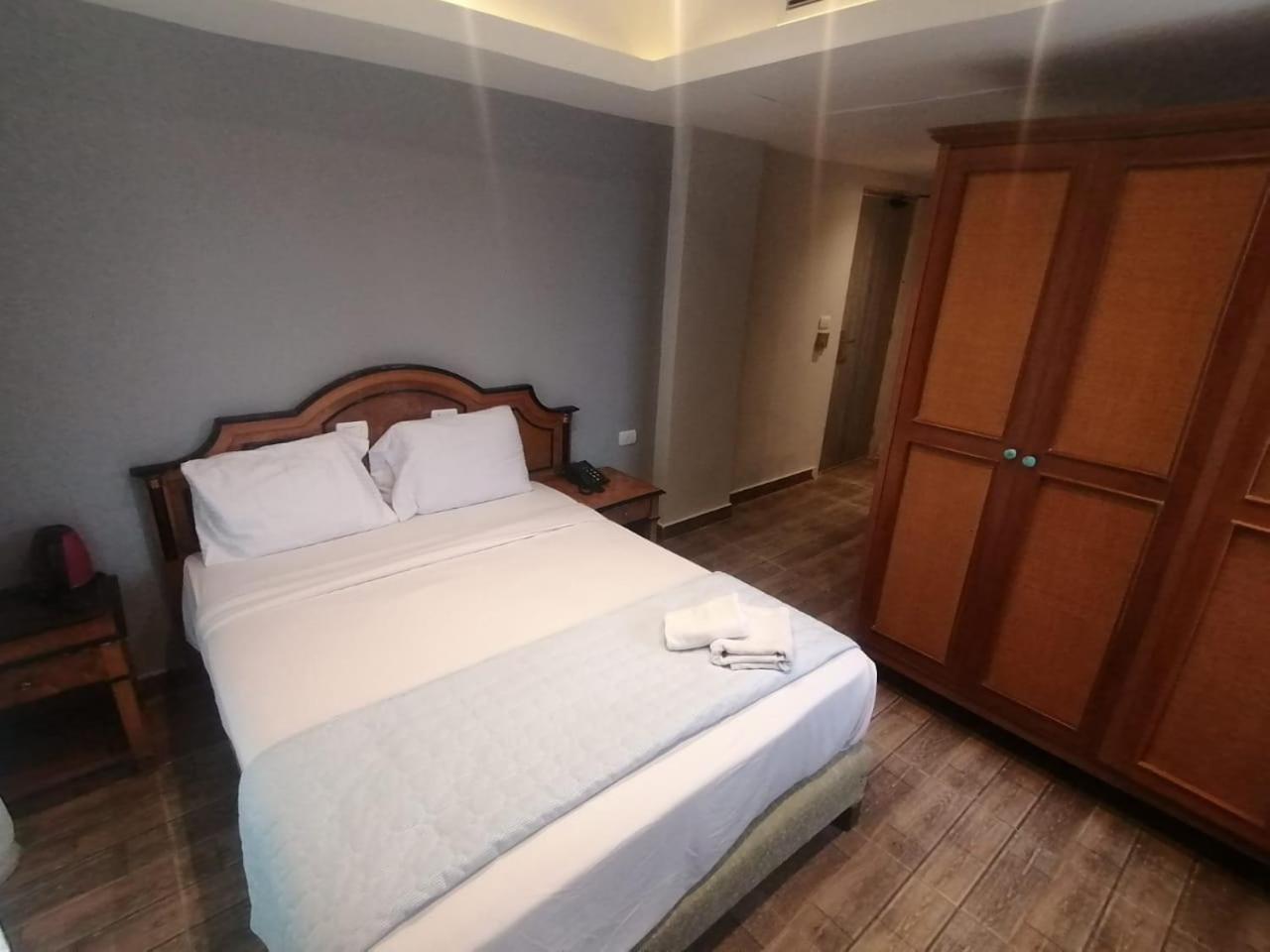Kaoud Sporting Hotel アレクサンドリア エクステリア 写真