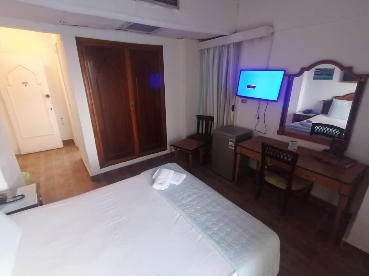 Kaoud Sporting Hotel アレクサンドリア エクステリア 写真